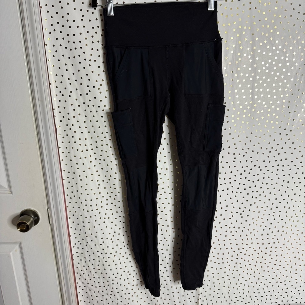 Alo Yoga Women's Black High-Waisted Pants